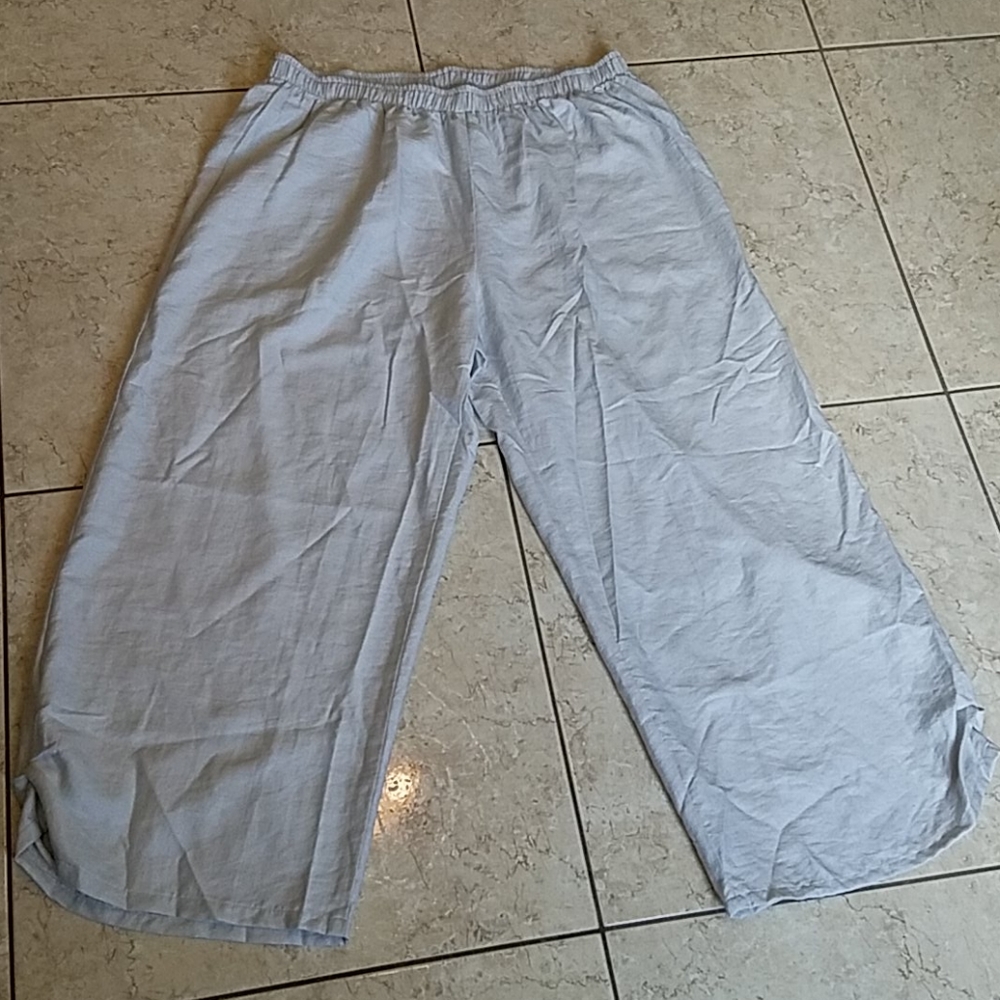 Et' Lois Off White loose ankle pants